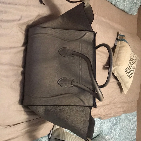 Taupe coloured large purse - Picture 2 of 3